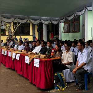 Babinsa Desa Pengiangan Hadiri Pelepasan Siswa Kelas IX Angkatan IV SMP Negeri 4 Susut